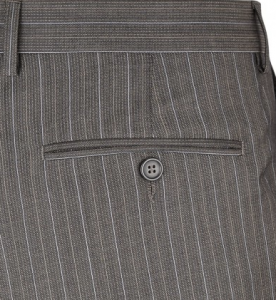 引用: https://www.austinreed.com/catalog/product/view/_ignore_category/1/id/78631/s/paul-costelloe-taupe-stripe-3-piece-suit-78631/?___store=ar 
