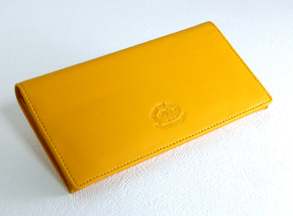 黄色財布